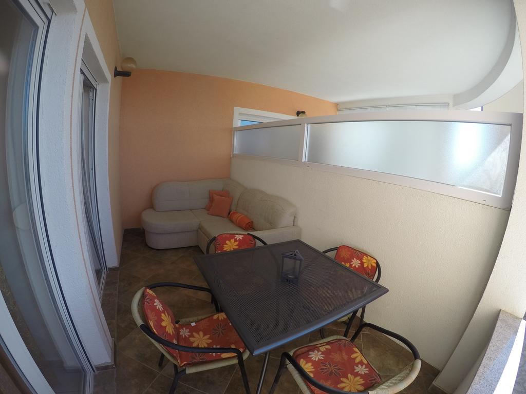 Apartments Jannine Биоград на Мору Екстериор снимка
