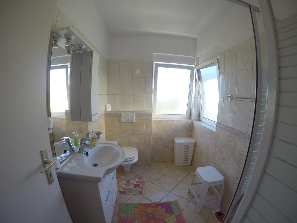 Apartments Jannine Биоград на Мору Екстериор снимка