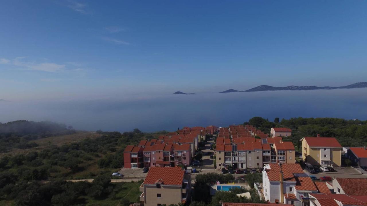 Apartments Jannine Биоград на Мору Екстериор снимка